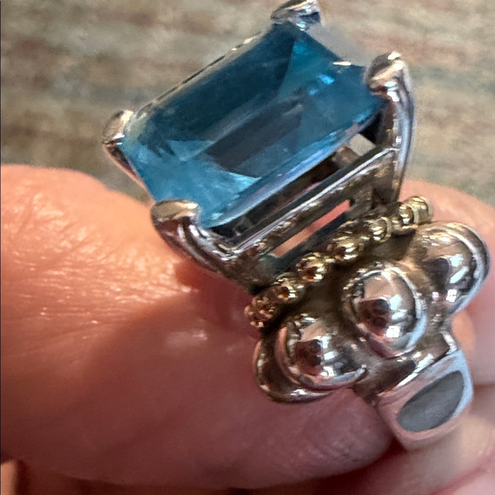 Lagos 925/750 Caviar SS Blue Topaz Ring Signed MINT COND Sz 7 MY FAVORITE RING